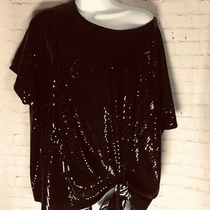 💃🏽 Off the shoulder Sequins Top🕺🏻